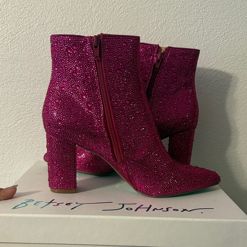 Betsey Johnson Cady Bootie - Fuchsia, Size 9